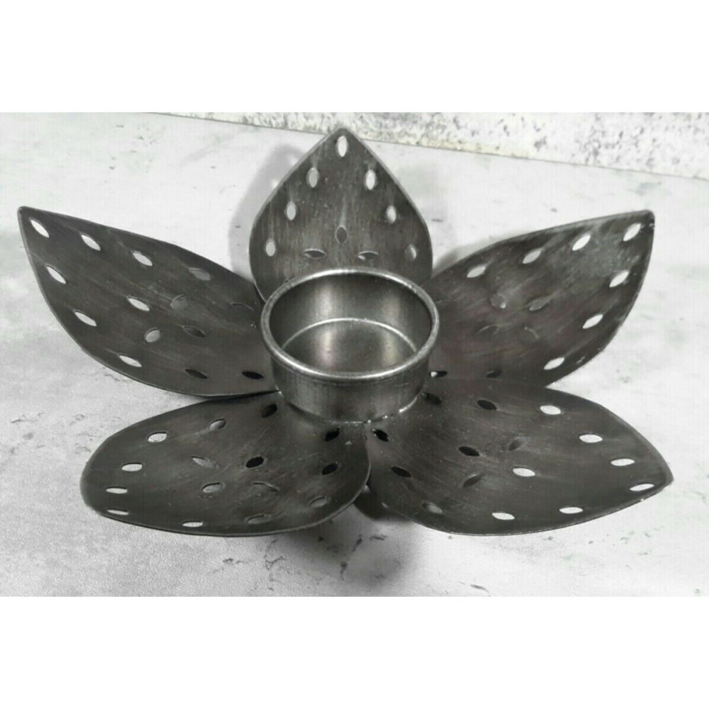 Handcrafted Candle Stands Unique Design Candle Jars Metal Lanterns for Home Decorations Garden Decor Festive Decorations Items - Image 4