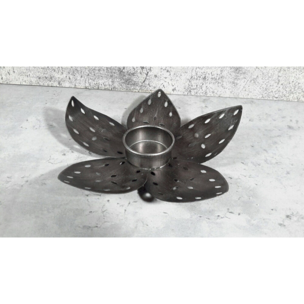 Handcrafted Candle Stands Unique Design Candle Jars Metal Lanterns for Home Decorations Garden Decor Festive Decorations Items - Image 6